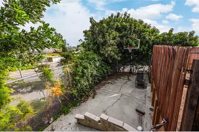 900 Brighton Street, La Habra, CA 90631 - Photo 23