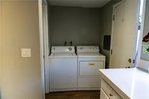 1277 N Mollison, El Cajon, CA 92021 - Photo 5