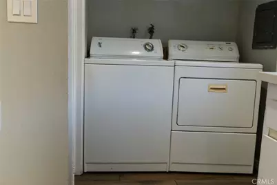 1277 N Mollison #F, El Cajon, CA 92021 - Photo 9