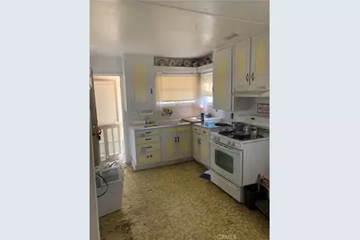 5172 Lakeview Avenue, Yorba Linda, CA 92886 - Photo 13