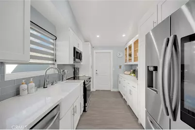 703 N Roanne, Anaheim, CA 92801 - Photo 17