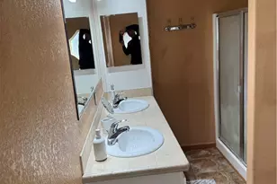 16 Magnolia, Anaheim, CA 92801 - Photo 19