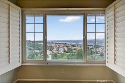813 S Sapphire Lane, Anaheim Hills, CA 92807 - Photo 19