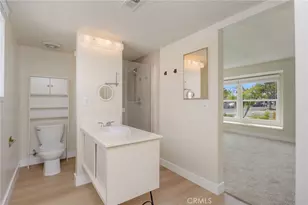 11305 Loch Lomond Rd, Los Alamitos, CA 90720 - Photo 15