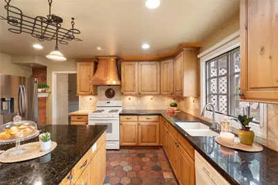 3461 E Saint Francis Place, Long Beach, CA 90805 - Photo 11