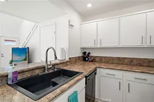 25761 Le Parc, Lake Forest, CA 92630 - Photo 5