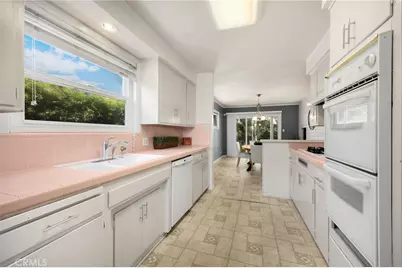 5020 Alcove Avenue, Valley Village, CA 91607 - Photo 11