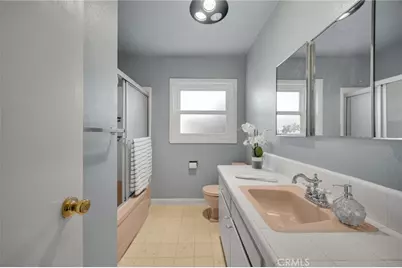 5020 Alcove Avenue, Valley Village, CA 91607 - Photo 21