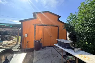 18837 6th, Bloomington, CA 92316 - Photo 17