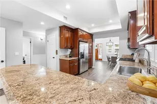 355 N Pine, Orange, CA 92866 - Photo 17