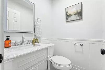 355 N Pine, Orange, CA 92866 - Photo 21