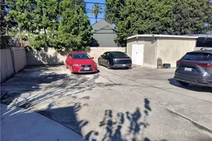 1827 Crenshaw, Los Angeles, CA 90019 - Photo 3