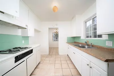 1644 W Wisteria, Santa Ana, CA 92703 - Photo 13