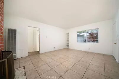 1644 W Wisteria, Santa Ana, CA 92703 - Photo 7