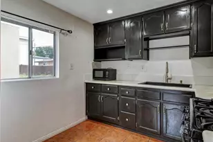 110 W Forhan St, Long Beach, CA 90805 - Photo 11