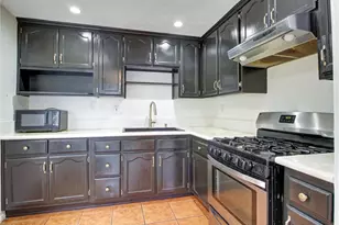 110 W Forhan St, Long Beach, CA 90805 - Photo 9