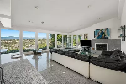 2820 Shadow Canyon Drive, Diamond Bar, CA 91765 - Photo 17