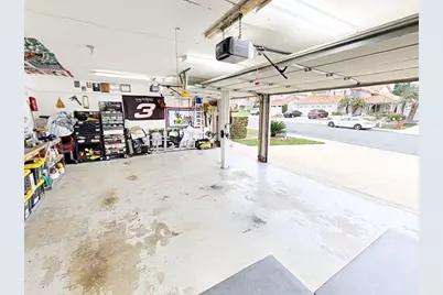 39147 Via Pamplona, Murrieta, CA 92563 - Photo 29