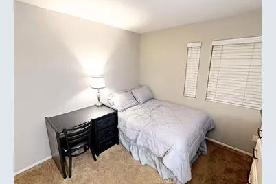 39147 Via Pamplona, Murrieta, CA 92563 - Photo 19