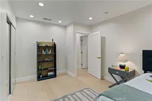 16915 Dormie, Encino, CA 91436 - Photo 43