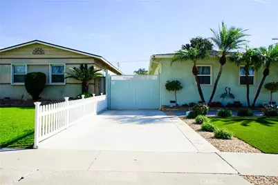 2019 Valencia, Santa Ana, CA 92706 - Photo 5