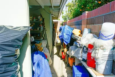 2019 Valencia, Santa Ana, CA 92706 - Photo 63