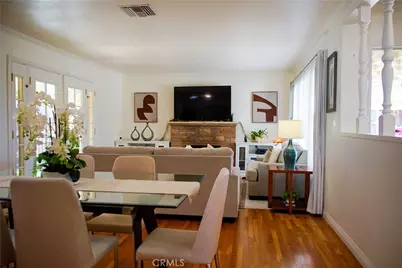 2019 Valencia, Santa Ana, CA 92706 - Photo 21