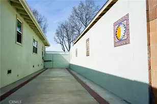 2019 Valencia, Santa Ana, CA 92706 - Photo 53