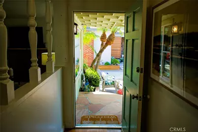 2019 Valencia, Santa Ana, CA 92706 - Photo 19
