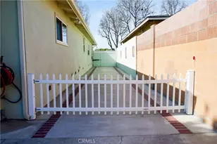 2019 Valencia, Santa Ana, CA 92706 - Photo 51