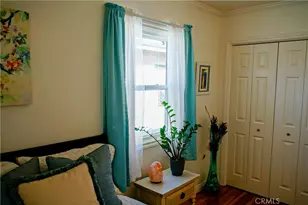 2019 Valencia, Santa Ana, CA 92706 - Photo 35