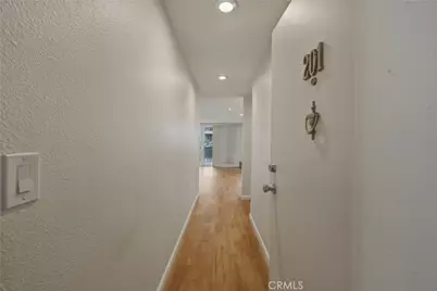 1803 E Ocean Boulevard #201, Long Beach, CA 90802 - Photo 5