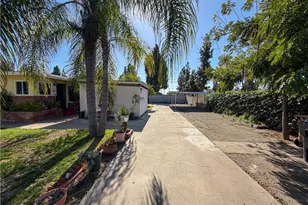 200 E Charlotte, Anaheim, CA 92805 - Photo 3