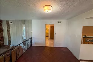 200 E Charlotte, Anaheim, CA 92805 - Photo 21