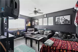 39855 Tinderbox Way, Murrieta, CA 92562 - Photo 21