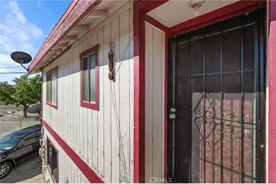 15975 Serrano, Apple Valley, CA 92307 - Photo 9