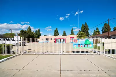 1555 W Commonwealth Avenue, Fullerton, CA 92833 - Photo 5