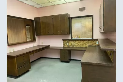 1736 Medical Center Drive Drive, Anaheim, CA 92801 - Photo 3