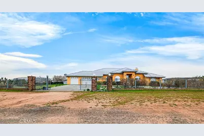 5635 Hollister, Phelan, CA 92371 - Photo 51