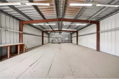 5635 Hollister, Phelan, CA 92371 - Photo 11