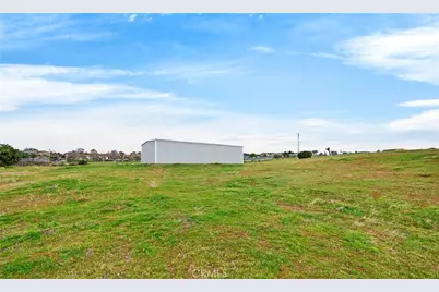 5635 Hollister, Phelan, CA 92371 - Photo 65