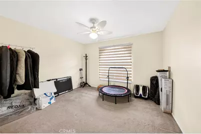 5635 Hollister, Phelan, CA 92371 - Photo 49