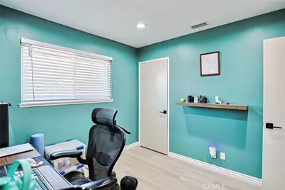 10526 Carrotwood, Stanton, CA 90680 - Photo 19