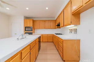 6695 Goldy St, Eastvale, CA 92880 - Photo 7