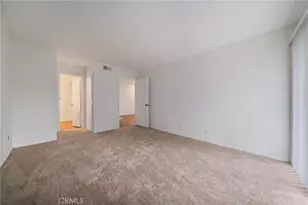 576 N Bellflower Blvd, Long Beach, CA 90814 - Photo 13