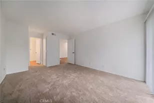 576 N Bellflower Blvd, Long Beach, CA 90814 - Photo 13