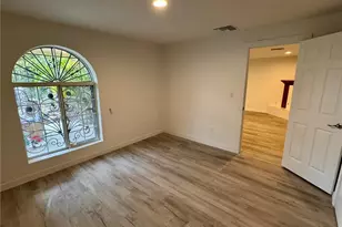 1362 S Downey Rd, Los Angeles, CA 90023 - Photo 9