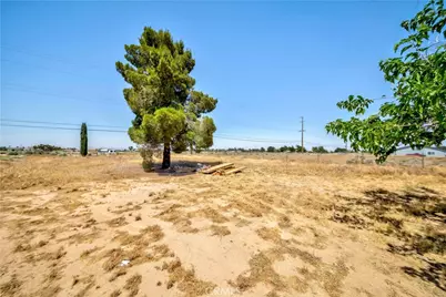 7127 Phelan Road, Phelan, CA 92371 - Photo 43