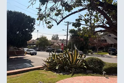 95 W. Laurel Avenue, Sierra Madre, CA 91024 - Photo 3