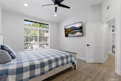 8070 E Oak Ridge Circle, Anaheim Hills, CA 92808 - Photo 13